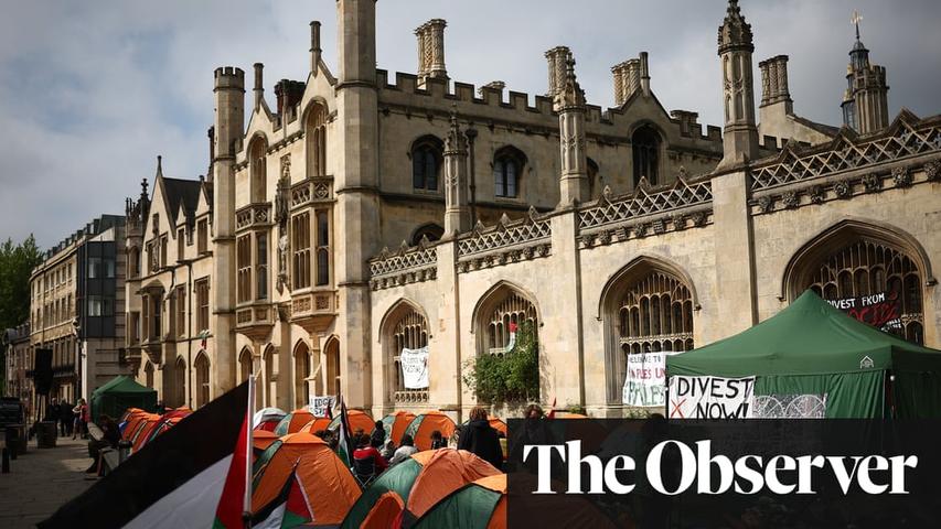 Students Camping to Show They're Sad About War