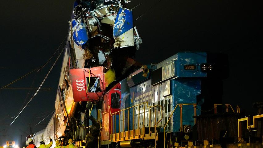 Two Trains Crash in Chile!