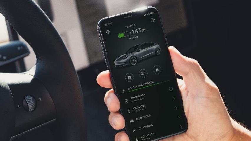 Tesla App Update Saves EV Battery Life