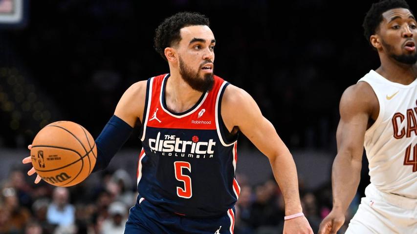 Suns Land Top Guard Tyus Jones