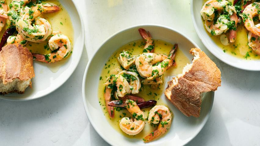 Spanish Food Adventure: Garlic Shrimp and Roasted Veggies