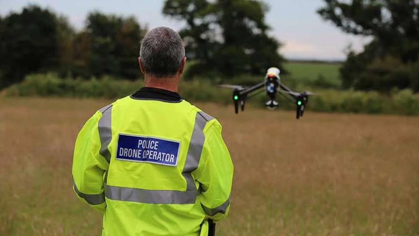 Help the Police with Cool Flying Robots!