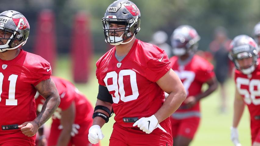 Bucs Defensive Line Takes a Hit for Season Opener