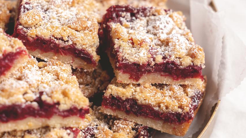 Yummy Cranberry Bars for the Holidays!