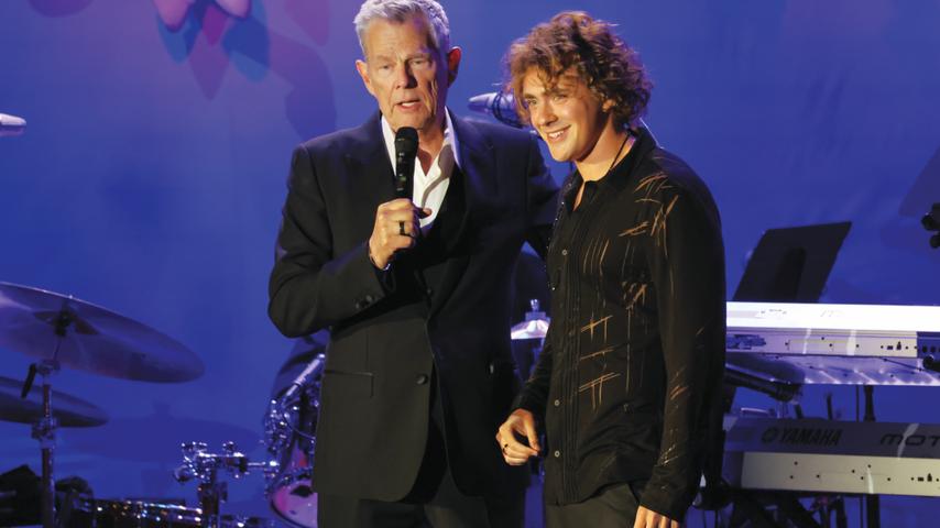 David Foster Helps Kids with Diabetes!