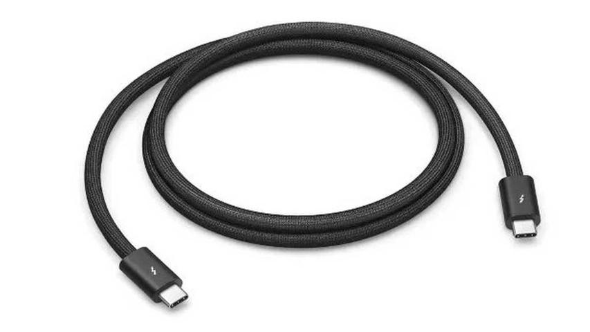 Score a Thunderbolt 4 Cable Deal!