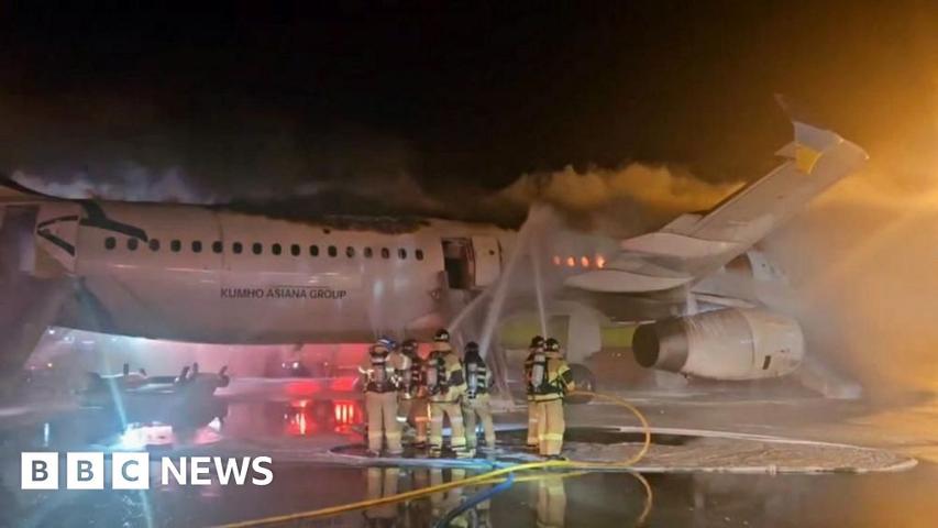 Big Fire on a Plane in South Korea!