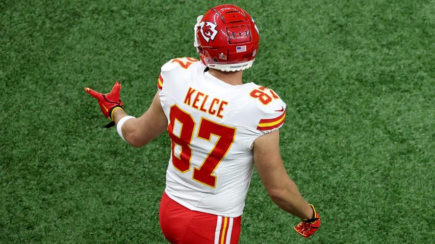 Travis Kelce's Football Future!