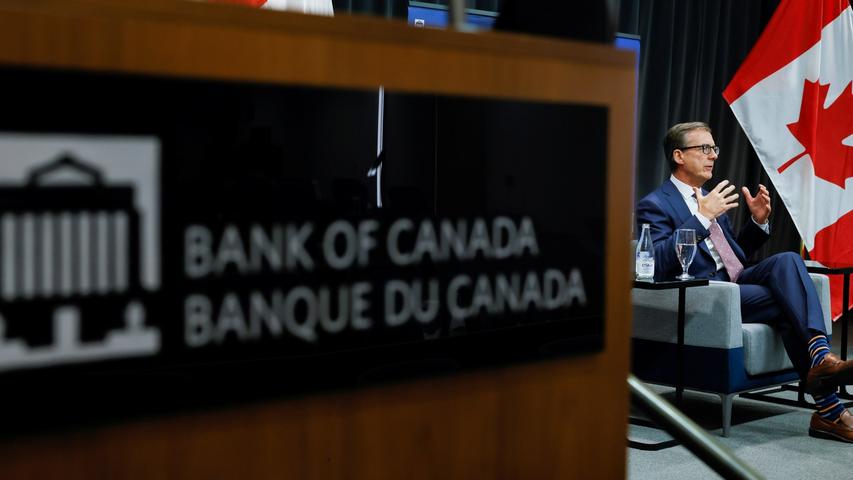 Canada's Money Bank Helps the Economy!