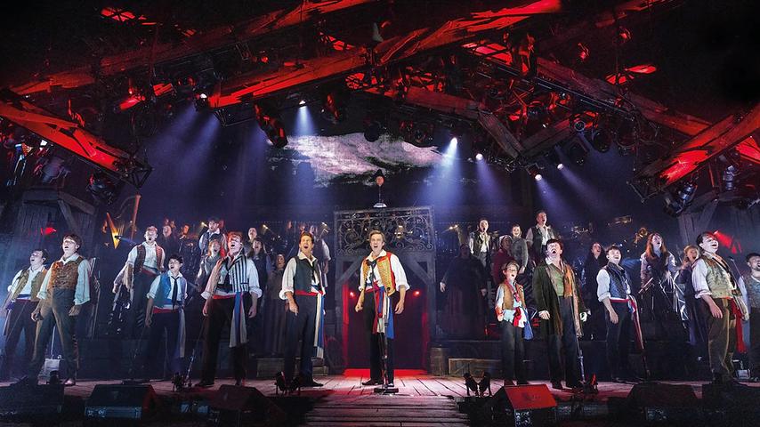 Les Misérables: A Big Show!
