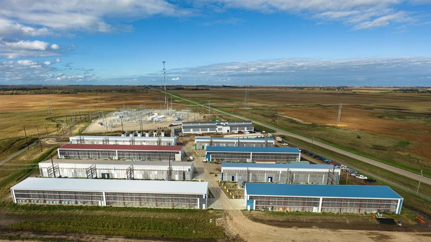 AI's Growing Energy Thirst: A Data Center Crisis