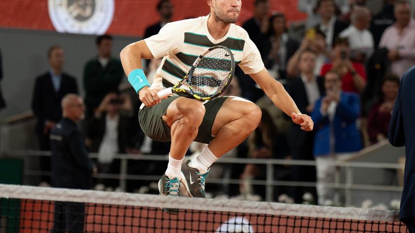 Alcaraz Wins Big Tennis Match!
