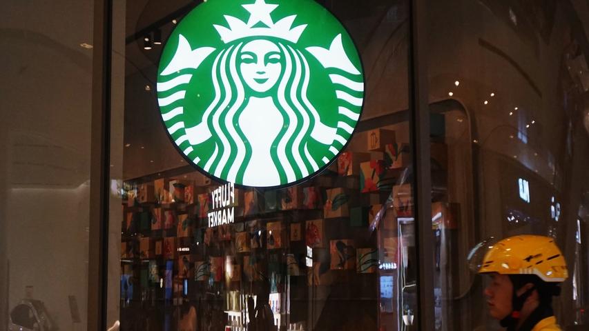 Starbucks Makes Ordering Easier!