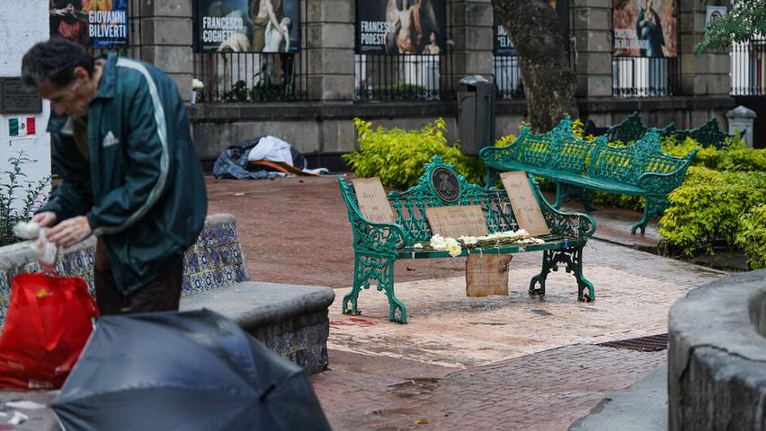 Statues of Famous Leaders Removed!