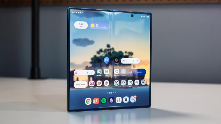 Get a Super Cool Phone Deal!