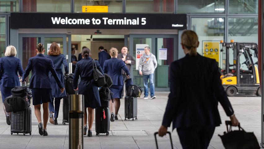 Oops! London Airport's Computer Problem!