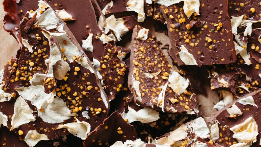 Yummy Rose Chocolate Bark!
