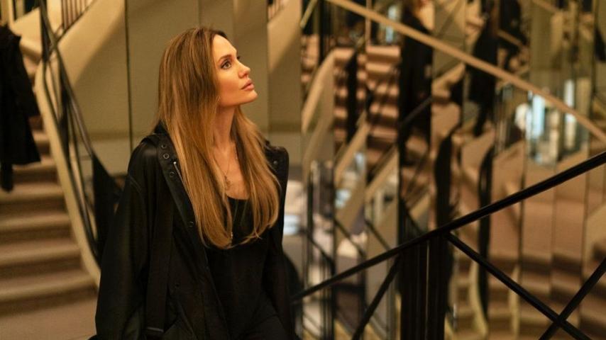 Angelina Jolie's Movie About Fashion and Cancer
