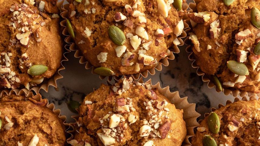 My Go-To Pumpkin Morning Glory Muffins for Autumn