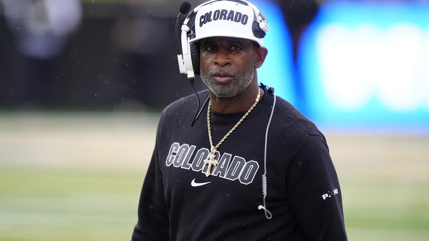 Sanders Pushes for QB Consistency