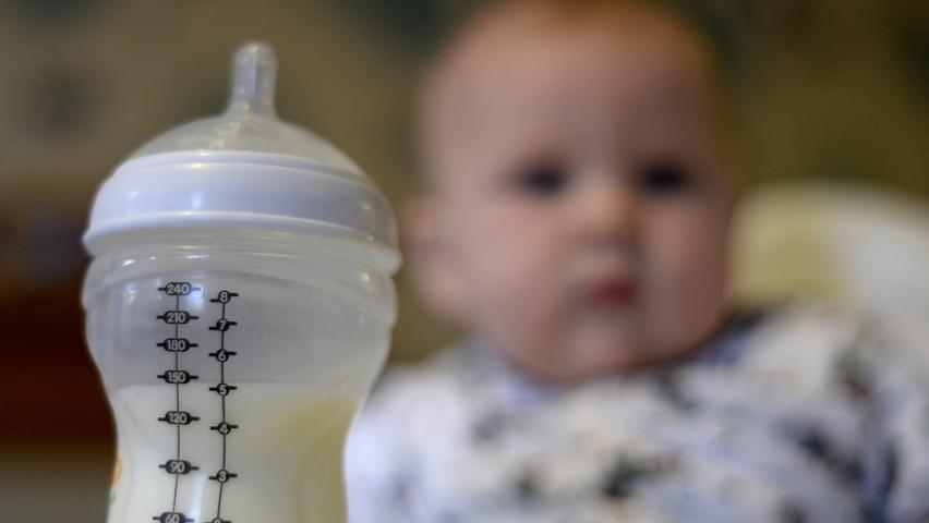 Uh Oh! Baby Formula Needs to Be Thrown Away