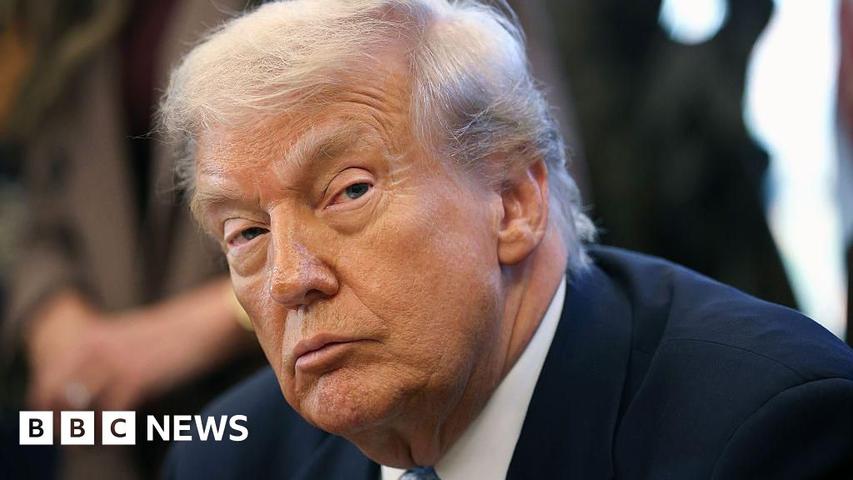 Trump Says No Planes Near Venezuela!