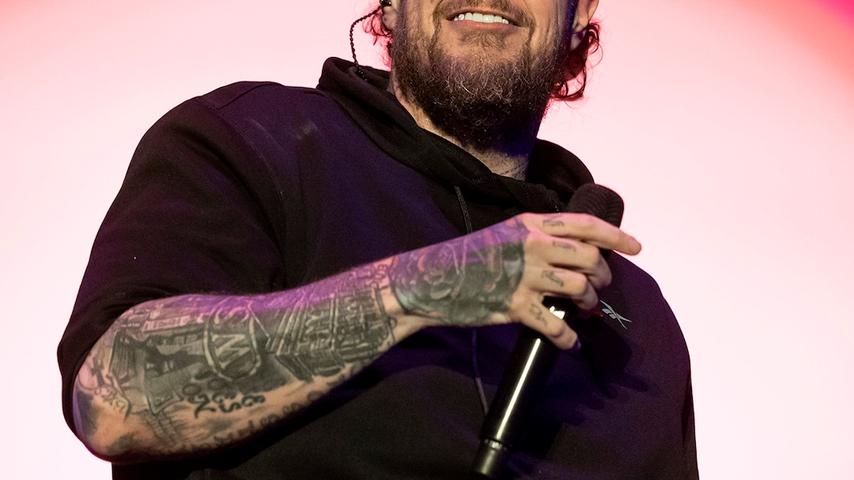 Singer Gets a Second Chance