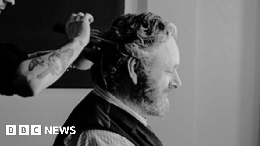 Michael Sheen's New Play: Fun Pictures Inside!