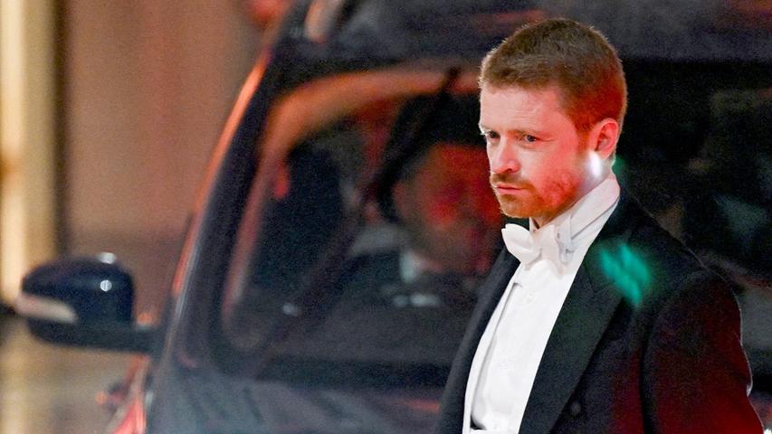 Grown-Up Helper Quits After Big Mistake