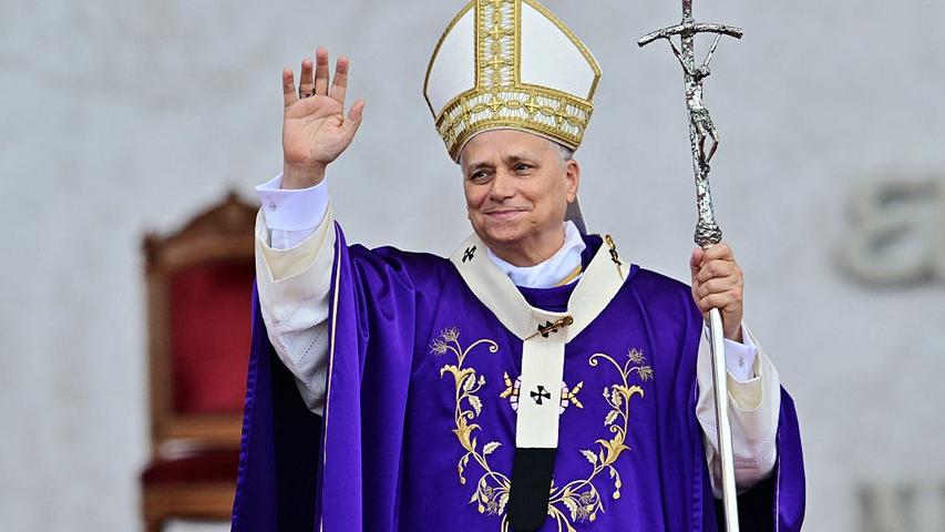 The Pope Visits a Special Island!