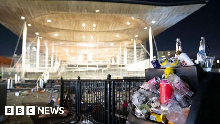 Glass Bottle Deposits: A Risky Business?