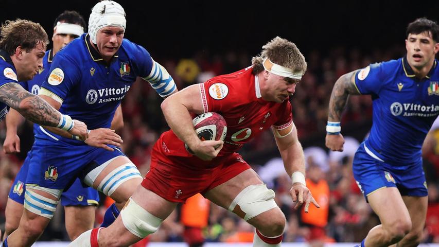 Wales Wins Big in Rugby Game!