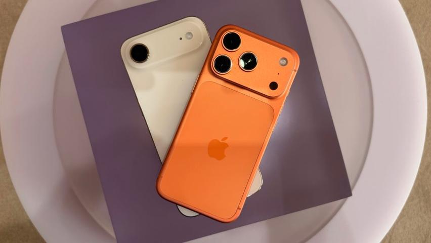 New iOS Update Makes Your iPhone Keyboard Much Better