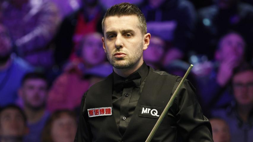 Snooker Stars Want Their Big Game to Stay Home!