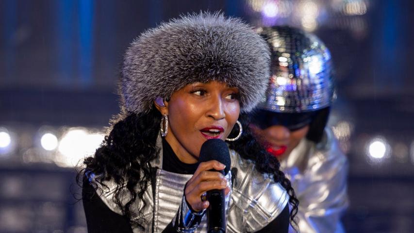 Chilli Says She's Not a MAGA Friend