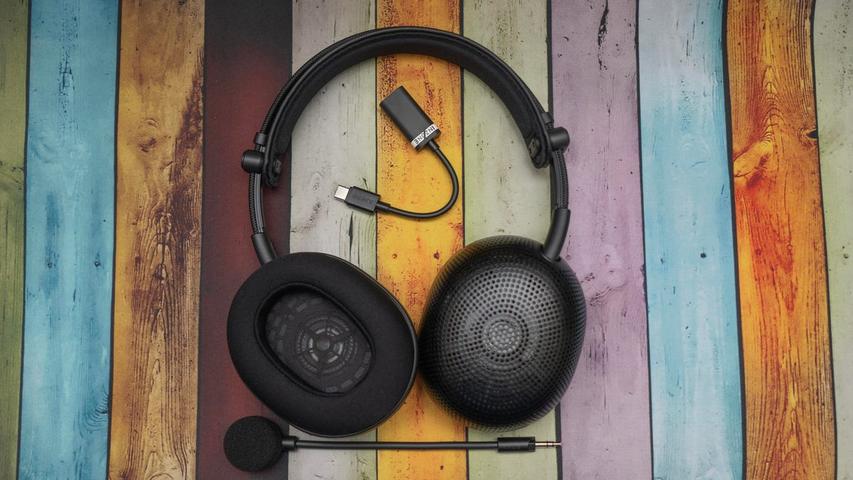 Sony's Cool New Game Headphones!